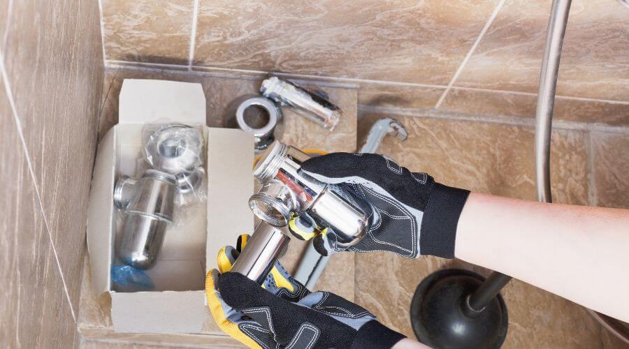 Professional gutter cleaning in Burlington, VT